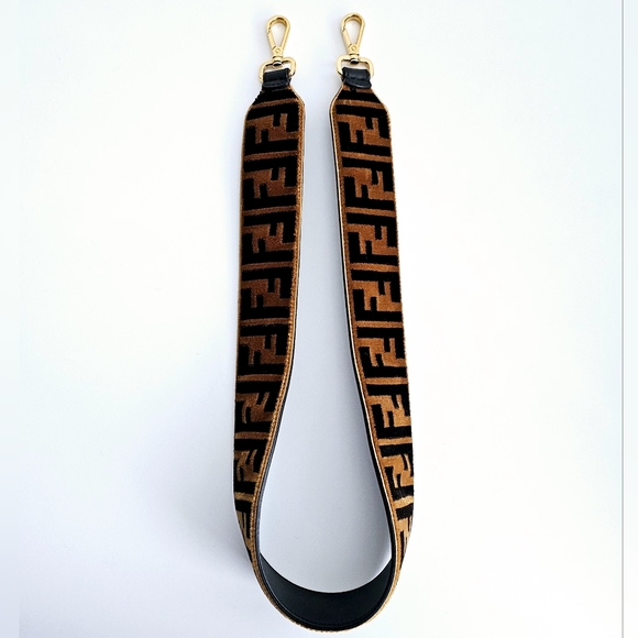 New Unused Fendi Zucca Velvet & Leather Shoulder Strap - Picture 3 of 7
